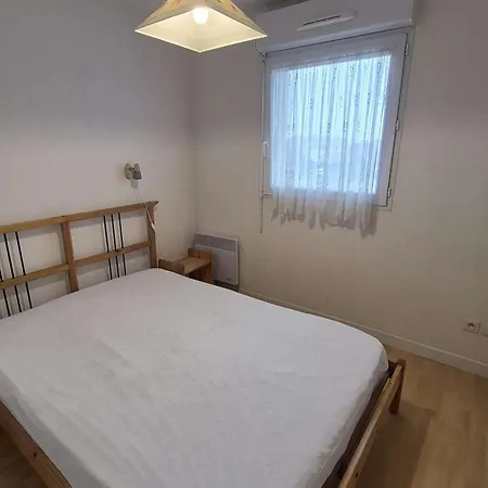 Apartment Confortable A Avec Balcon Et Parking - Fr-1-236-177 *